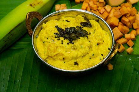 സദ്യയിലെ അതെ രുചിയിൽ കുറുക്കു കാളൻ.!!നാവിൽ വെള്ളമൂറും ഈ വിഷുസദ്യ സ്പെഷ്യൽ കണ്ടാൽ..വേഗം തയ്യാറാക്കിക്കോളൂ. | Kurukku Kaalan Sadhya Special Recipe