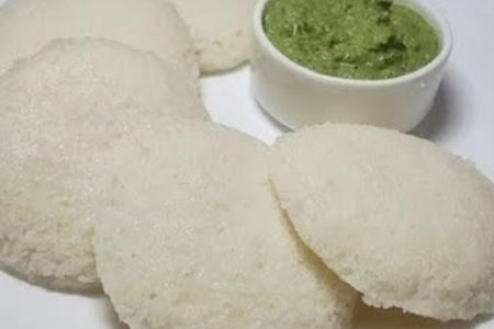 ഇനി അവൽ മതി ഞൊടിയിടയിൽ രാവിലത്തേക്കു ഇഡലി റെഡി.!! റെസിപ്പി വൈറൽ.!! | Aval Iddali Easy Recipe Malayalam