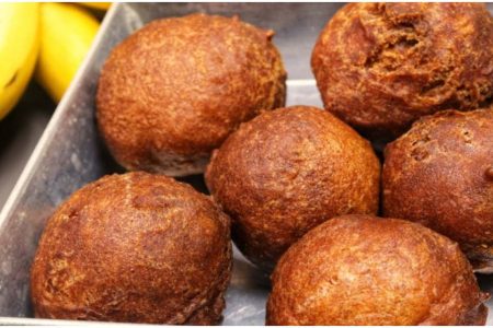 വൈകിട്ട് ചൂട് ചായക്കൊപ്പം കഴിക്കാനൊരു നാടൻ ബോണ്ട.!! | Evening Recipe