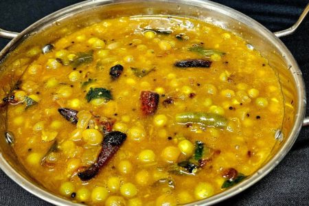 എത്ര കഴിച്ചാലും മതിവരില്ല! ഒന്നൊന്നര രുചിയിലൊരു ഗ്രീൻപീസ് കറി! കിടിലൻ രുചിയിൽ ഗ്രീൻപീസ് കറി തയ്യാറാക്കാം!! | Tasty Green Peas Curry Recipe