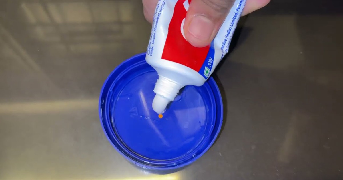 Bathroom Cleaning Easy Tips Using Paste